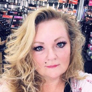 Meet your Posher, Cheryl